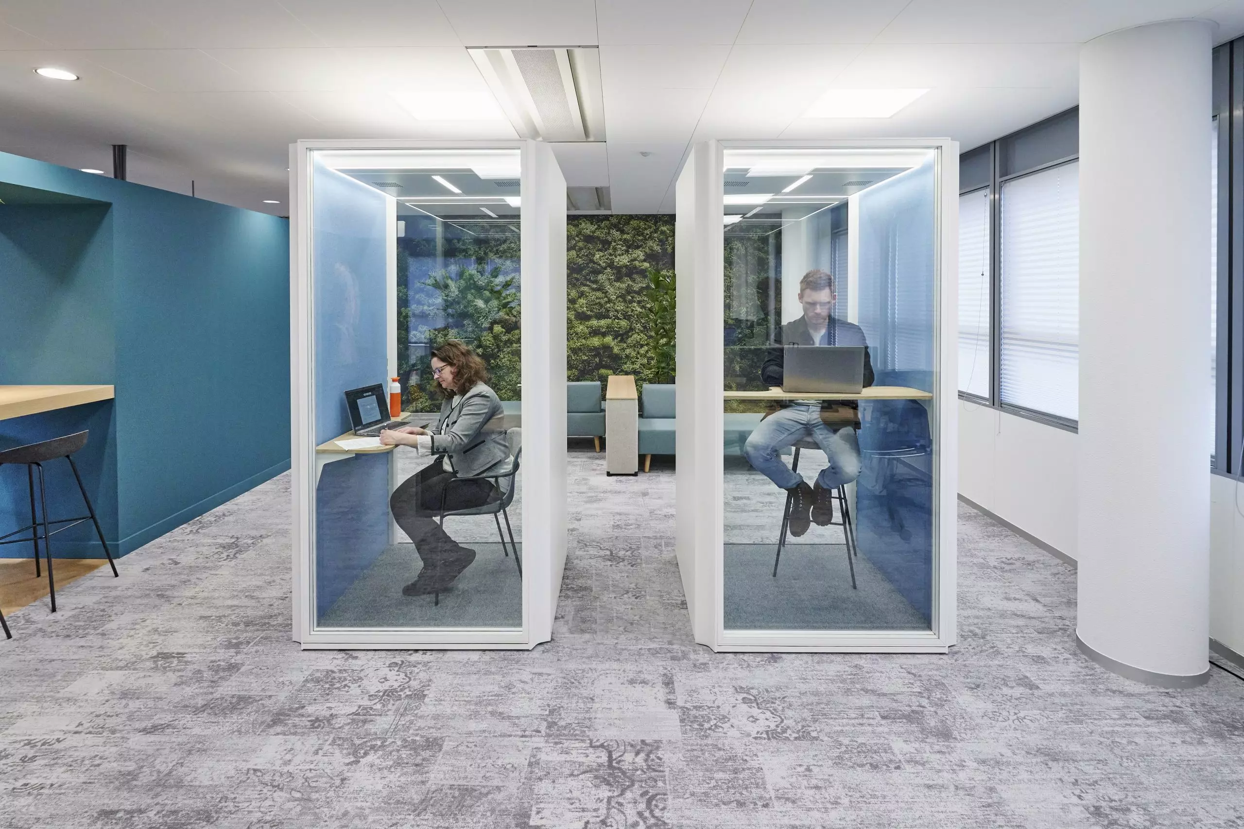 niveeta office pods